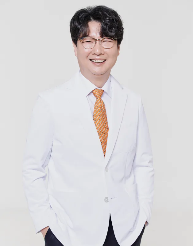 닥터뷰티치과병원 병원장